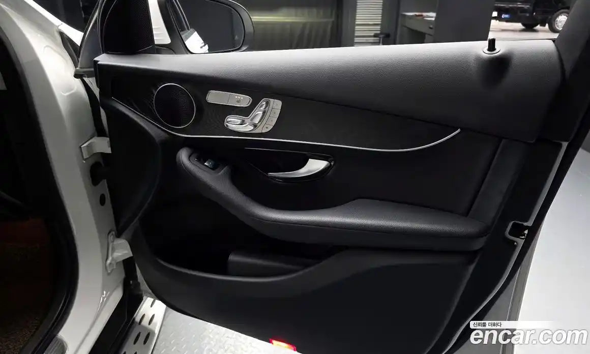 Mercedes-Benz GLC-Class 2019 2.0 гидро в Москве № 1322058, фото 14