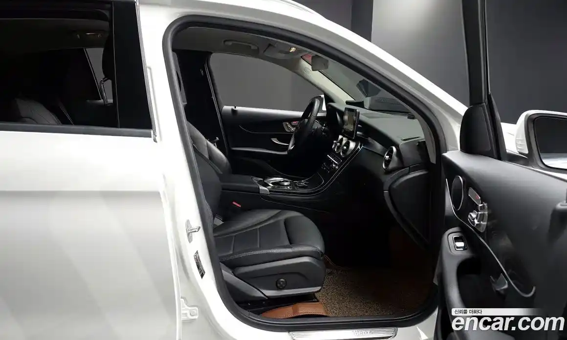 Mercedes-Benz GLC-Class 2019 2.0 гидро в Москве № 1322058, фото 18