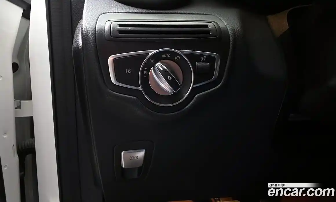 Mercedes-Benz GLC-Class 2019 2.0 гидро в Москве № 1322058, фото 24
