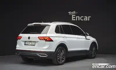 Volkswagen Tiguan 2022 2.0 гидро в Москве № 1323328, миниатюра 2