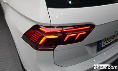 Volkswagen Tiguan 2022 2.0 гидро в Москве № 1323328, миниатюра 9