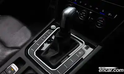Volkswagen Arteon 2020 2.0 гидро в Москве № 1323372, миниатюра 12