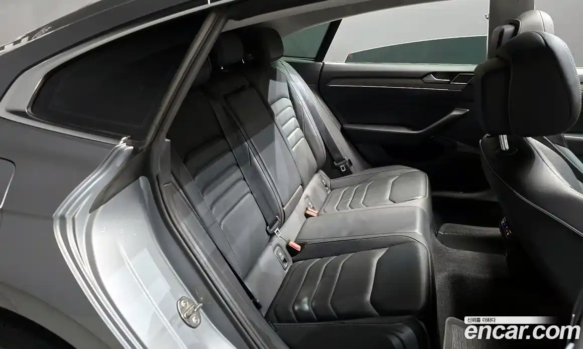 Volkswagen Arteon 2020 2.0 гидро в Москве № 1323372, фото 17