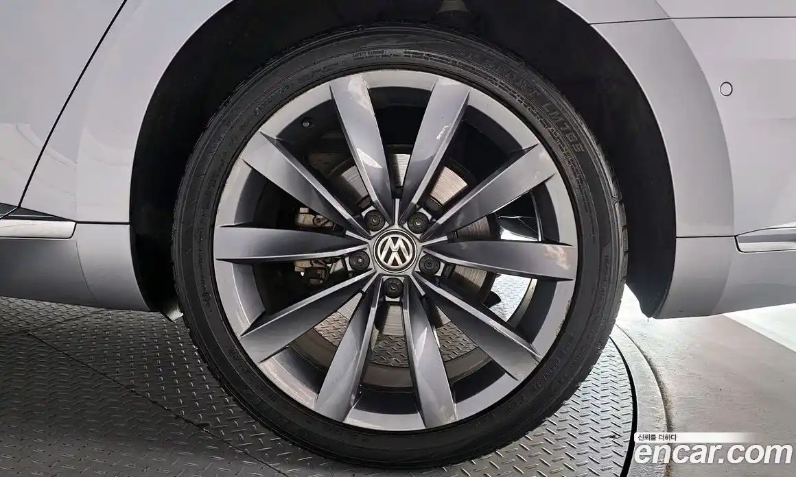 Volkswagen Arteon 2020 2.0 гидро в Москве № 1323372, фото 7
