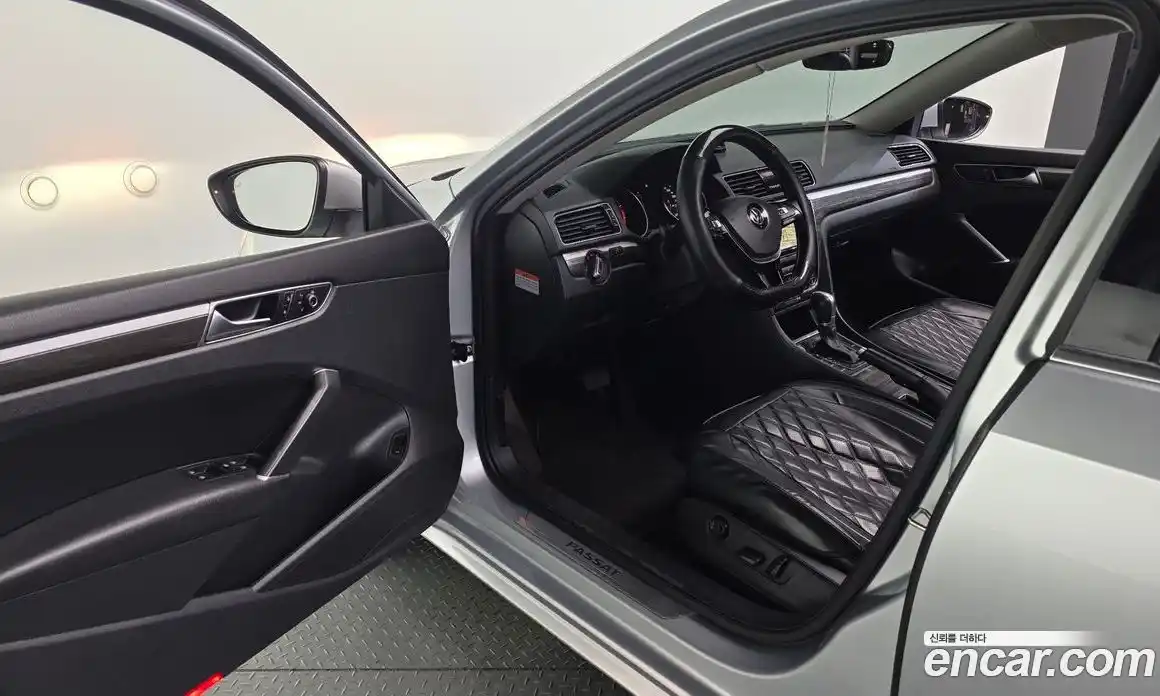Volkswagen Passat 2018 2.0 гидро в Москве № 1323381, фото 17