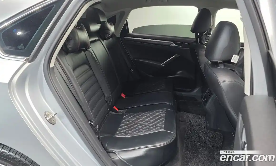 Volkswagen Passat 2018 2.0 гидро в Москве № 1323381, фото 18