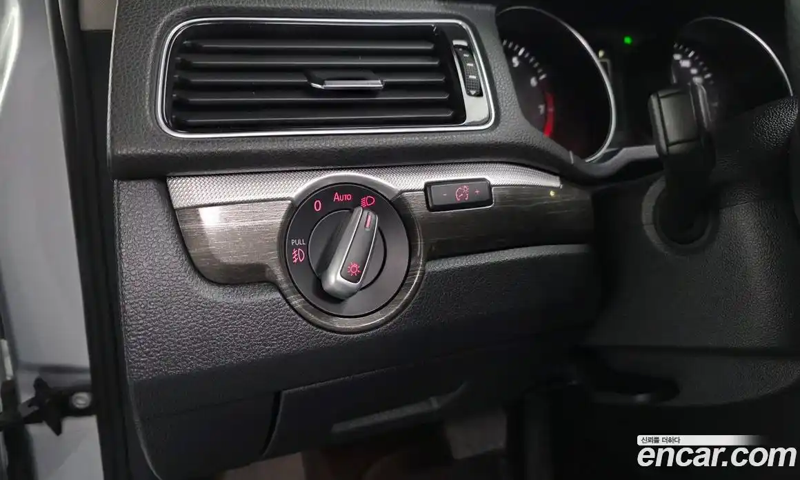 Volkswagen Passat 2018 2.0 гидро в Москве № 1323381, фото 25