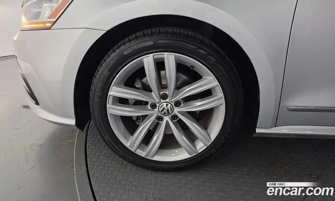 Volkswagen Passat 2018 2.0 гидро в Москве № 1323381, фото 5