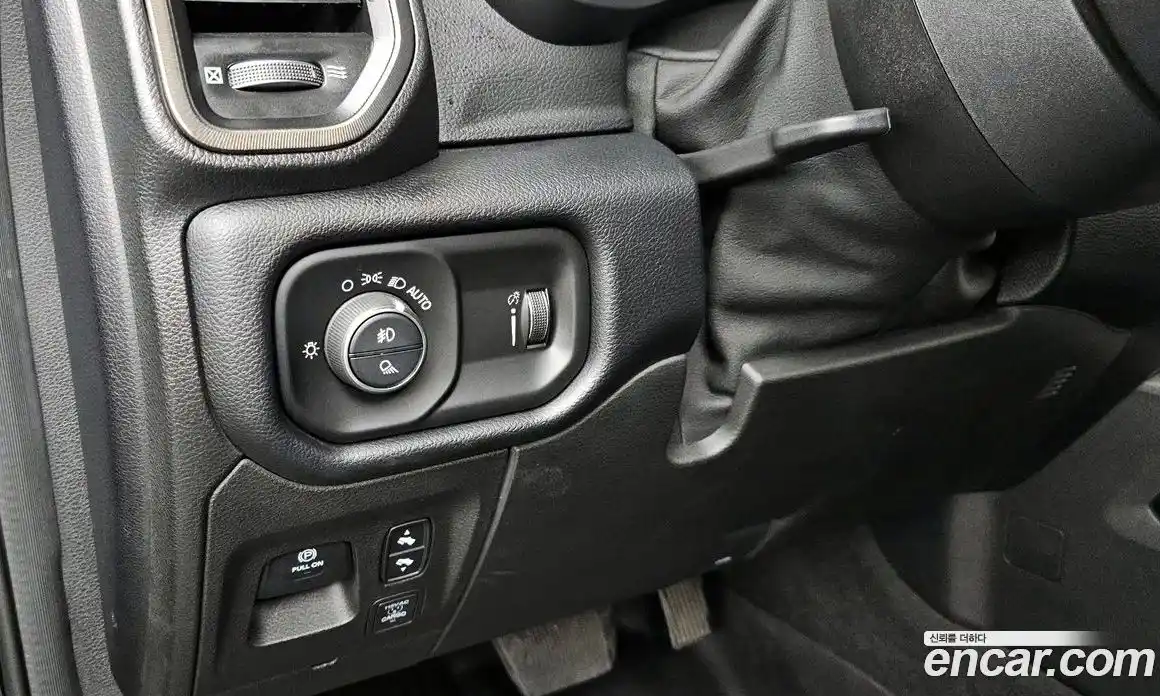 Dodge Ram Pick Up 2020 5.7 гидро в Москве № 1324560, фото 25