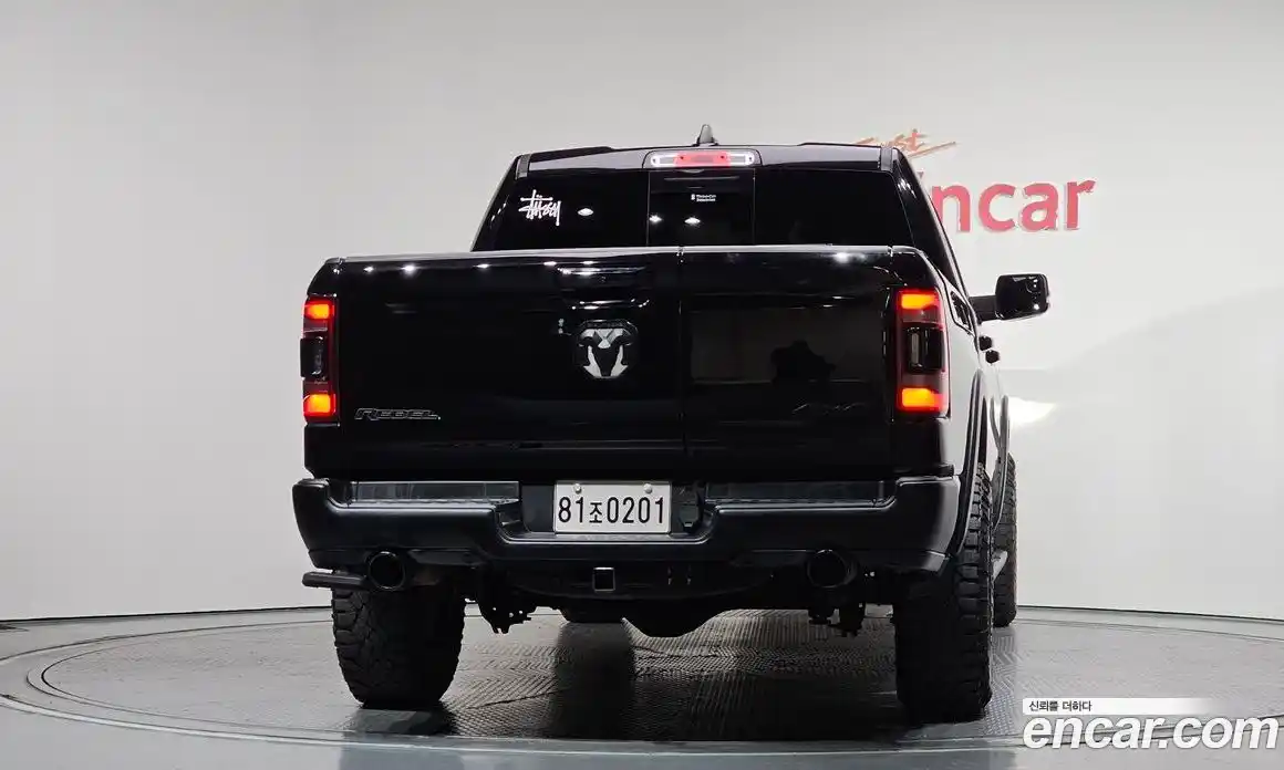 Dodge Ram Pick Up 2020 5.7 гидро в Москве № 1324560, фото 4