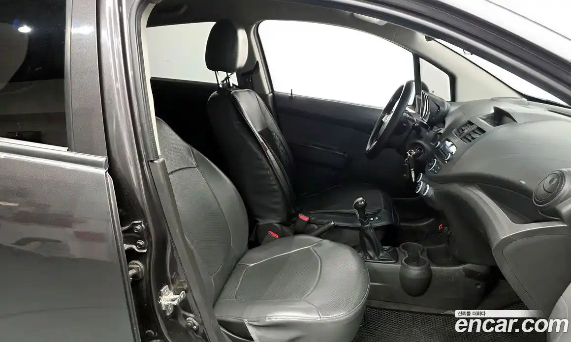 Chevrolet Spark 2013 1.0 механика в Москве № 1345486, фото 16
