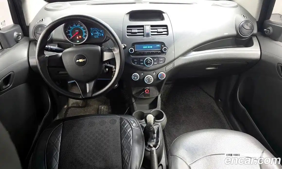 Chevrolet Spark 2013 1.0 механика в Москве № 1345486, фото 10