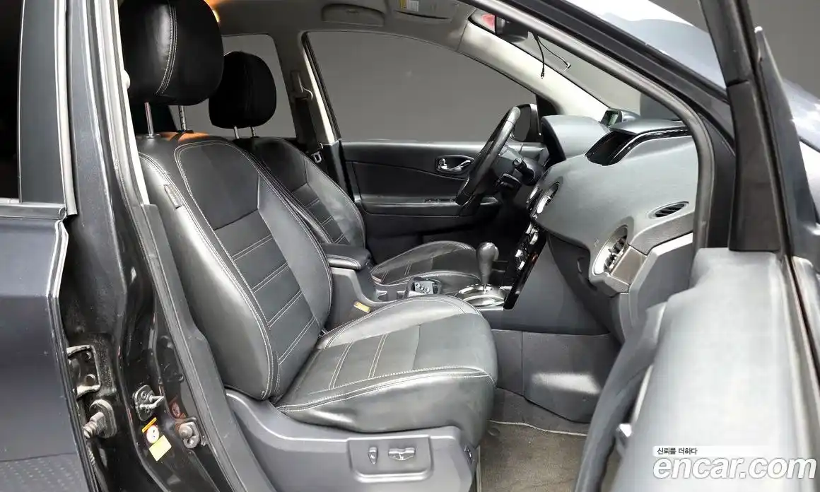 Renault QM5 2014 2.0 гидро в Москве № 1346319, фото 17