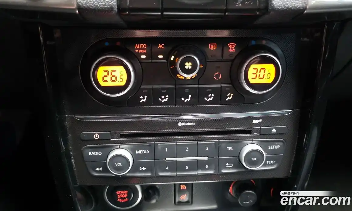 Renault QM5 2014 2.0 гидро в Москве № 1346319, фото 24
