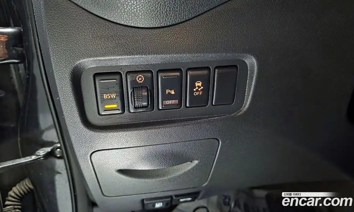 Renault QM5 2014 2.0 гидро в Москве № 1346319, фото 25