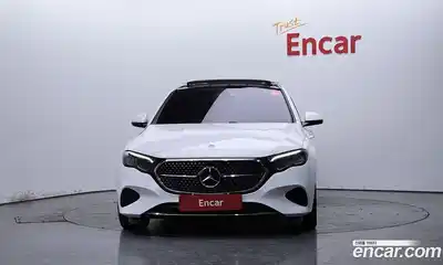 Mercedes-Benz E-Class 2024 2.0 гидро в Москве № 1347707, миниатюра 3