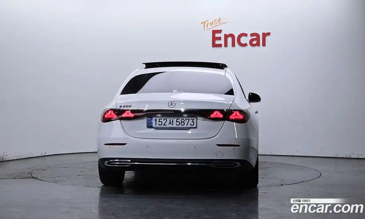 Mercedes-Benz E-Class 2024 2.0 гидро в Москве № 1347707, фото 4