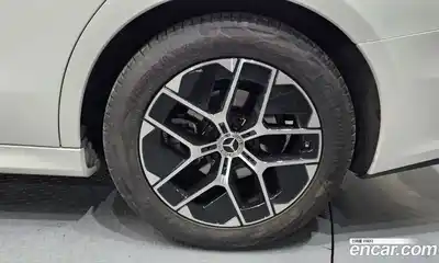 Mercedes-Benz E-Class 2024 2.0 гидро в Москве № 1347707, миниатюра 7