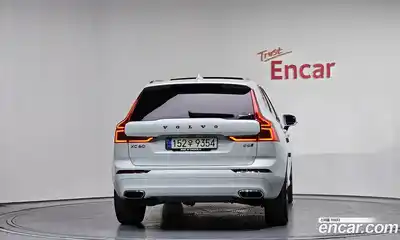 Volvo XC60 2021 2.0 гидро в Москве № 1348745, миниатюра 4