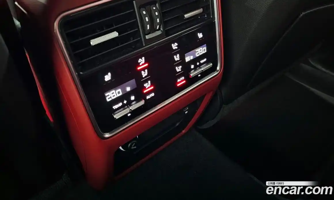 Porsche Cayenne 2023 3.0 гидро в Москве № 1349056, фото 23