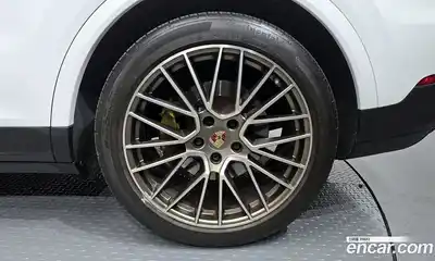 Porsche Cayenne 2023 3.0 гидро в Москве № 1349056, миниатюра 5