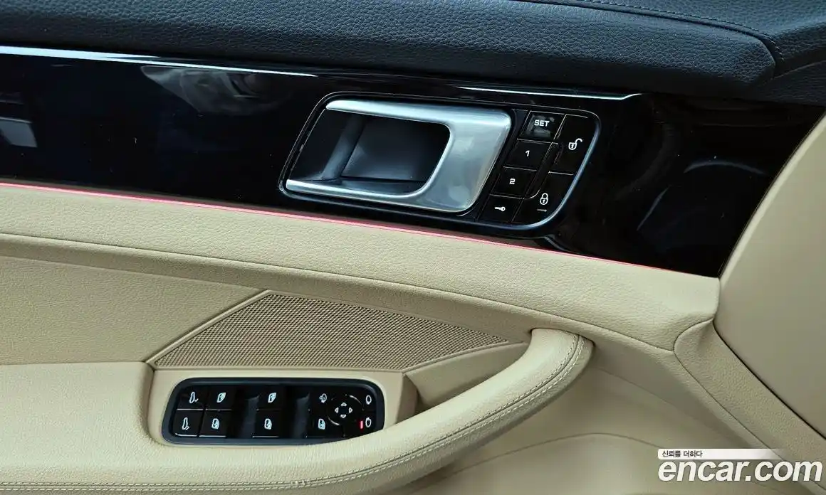 Porsche Panamera 2018 3.0 гидро в Москве № 1349159, фото 35