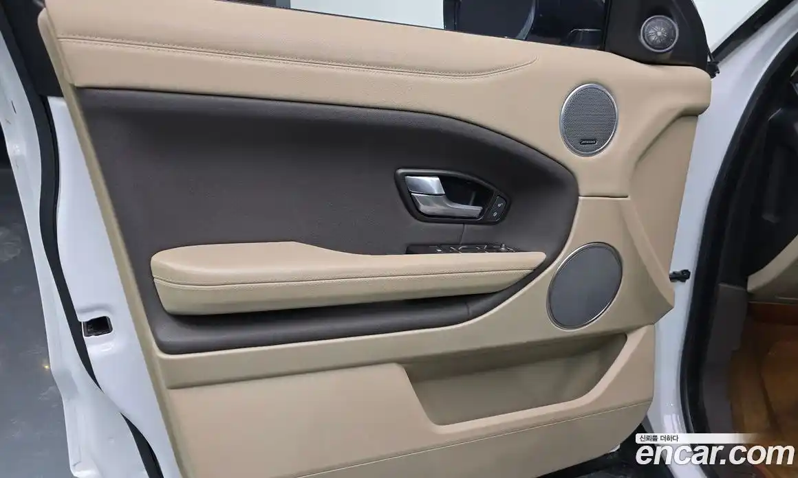 Land Rover Range-Rover Evoque 2016 2.0 гидро в Москве № 1349347, фото 13