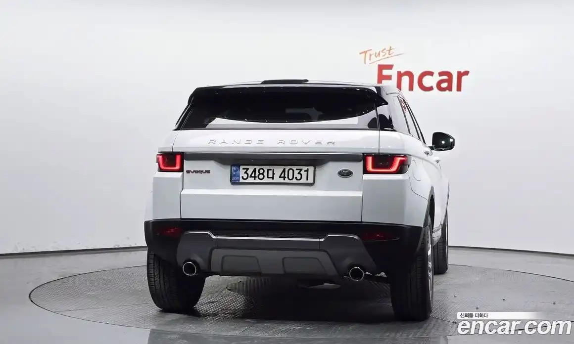 Land Rover Range-Rover Evoque 2016 2.0 гидро в Москве № 1349347, фото 3