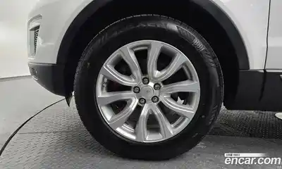 Land Rover Range-Rover Evoque 2016 2.0 гидро в Москве № 1349347, миниатюра 4