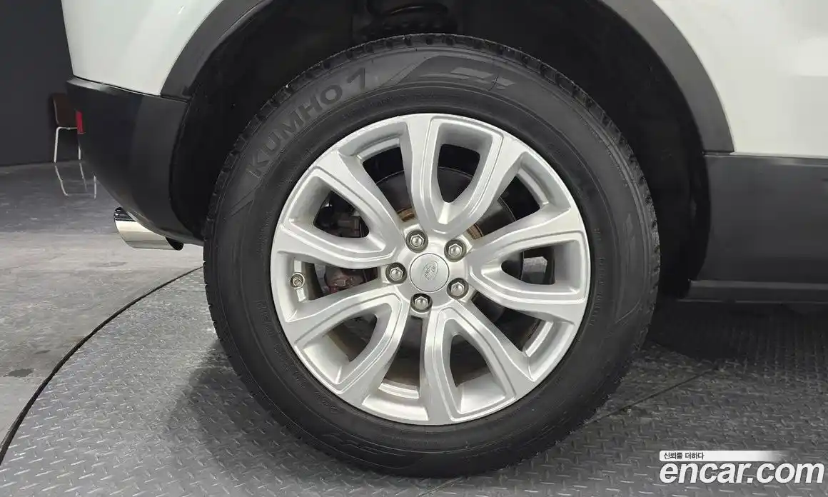 Land Rover Range-Rover Evoque 2016 2.0 гидро в Москве № 1349347, фото 6