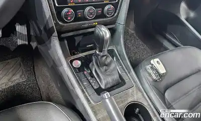 Volkswagen Passat 2018 2.0 гидро в Москве № 1350288, миниатюра 12