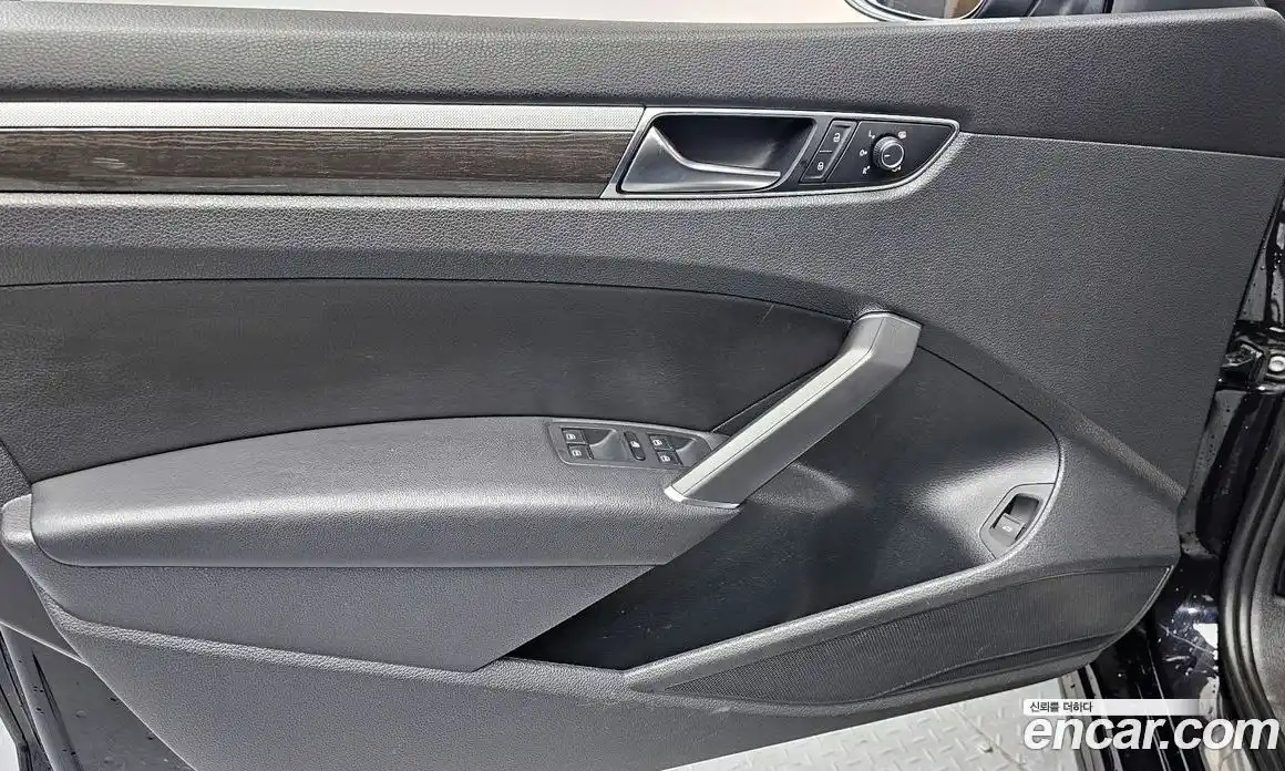 Volkswagen Passat 2018 2.0 гидро в Москве № 1350288, фото 14