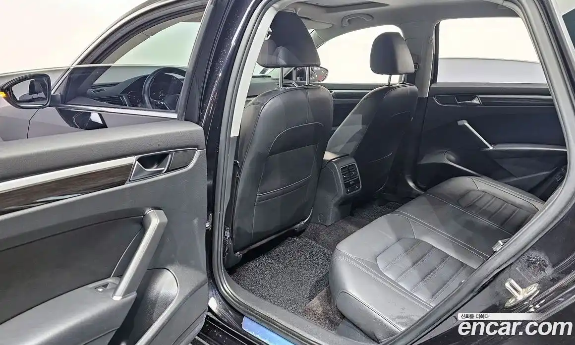 Volkswagen Passat 2018 2.0 гидро в Москве № 1350288, фото 16