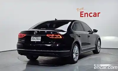 Volkswagen Passat 2018 2.0 гидро в Москве № 1350288, миниатюра 2