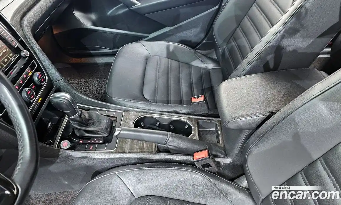 Volkswagen Passat 2018 2.0 гидро в Москве № 1350288, фото 30
