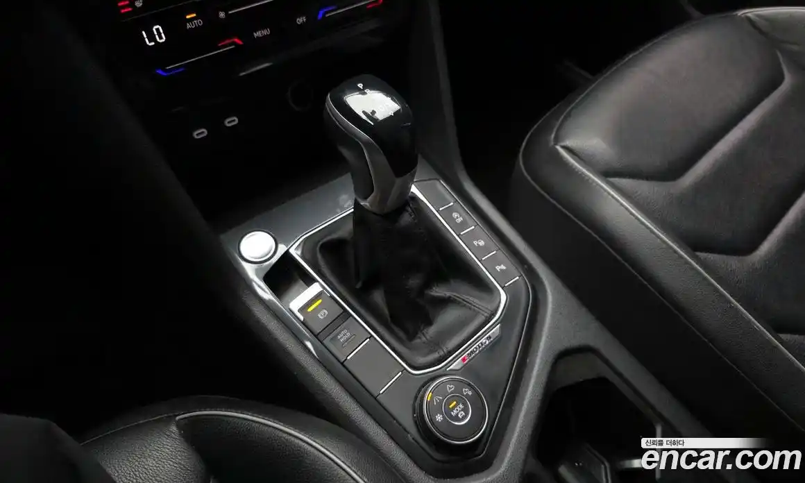 Volkswagen Tiguan 2022 2.0 гидро в Москве № 1350410, фото 12