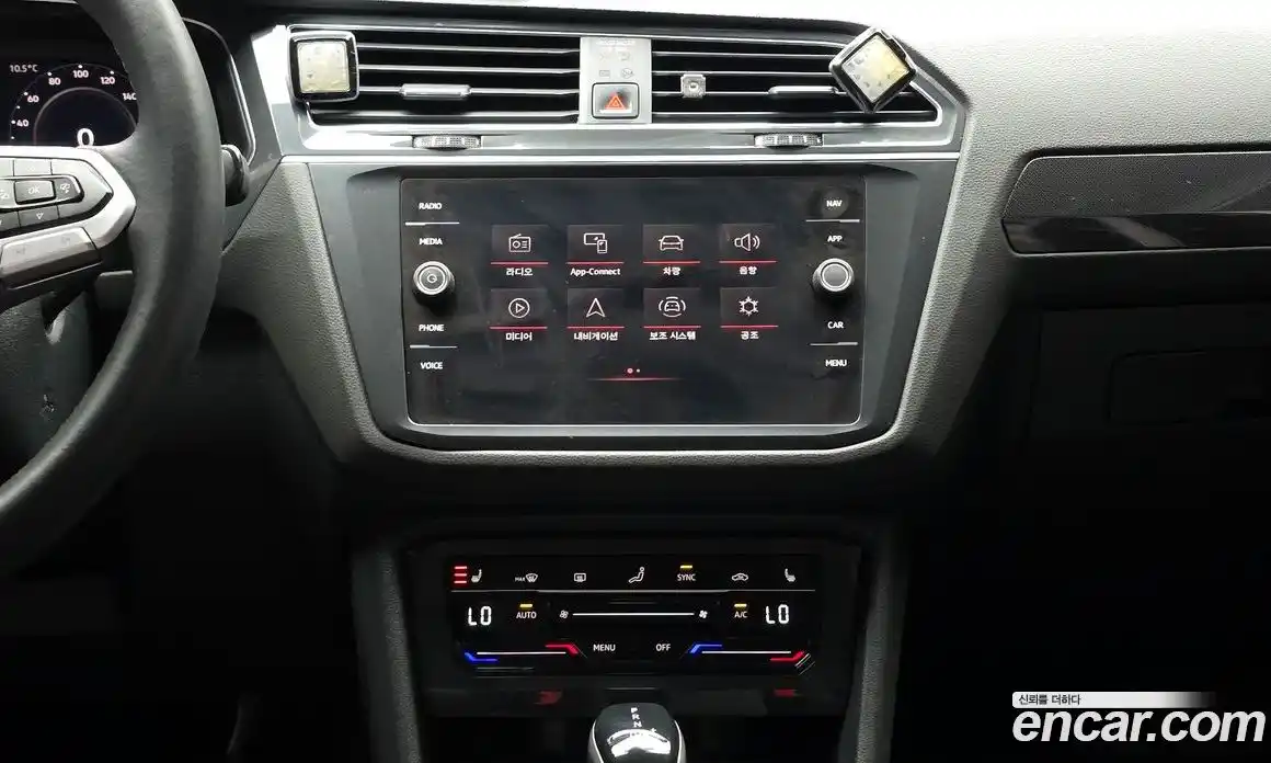 Volkswagen Tiguan 2022 2.0 гидро в Москве № 1350410, фото 20