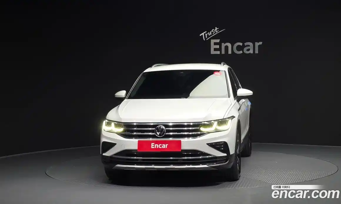 Volkswagen Tiguan 2022 2.0 гидро в Москве № 1350410, фото 3