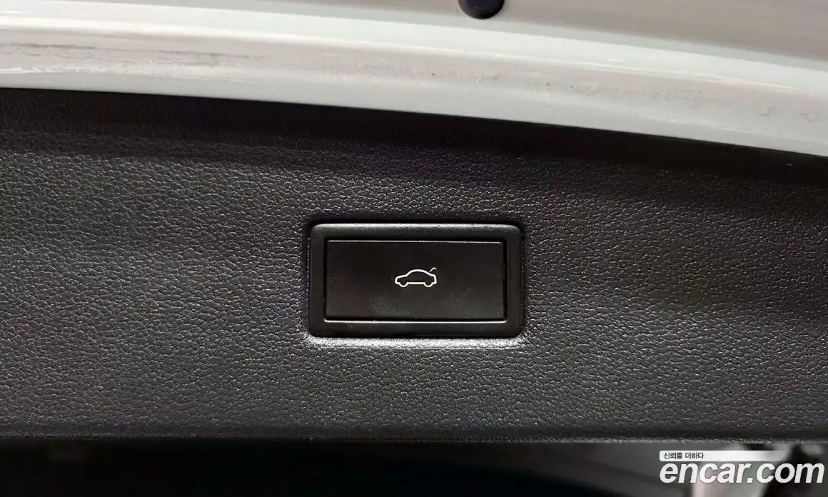 Volkswagen Tiguan 2022 2.0 гидро в Москве № 1350410, фото 31