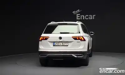Volkswagen Tiguan 2022 2.0 гидро в Москве № 1350410, миниатюра 4