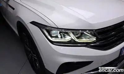 Volkswagen Tiguan 2022 2.0 гидро в Москве № 1350410, миниатюра 8