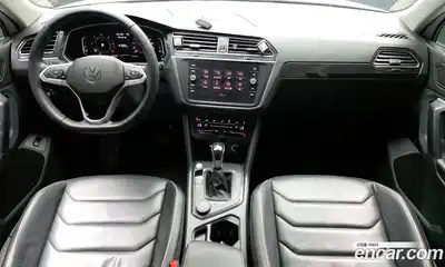 Volkswagen Tiguan 2022 2.0 гидро в Москве № 1350410, миниатюра 10