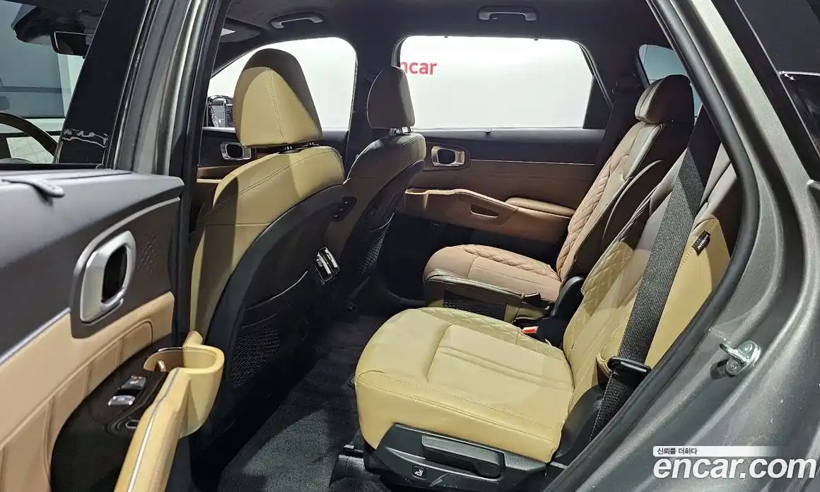 Kia Sorento 2025 2.5 гидро в Москве № 1399514, фото 17