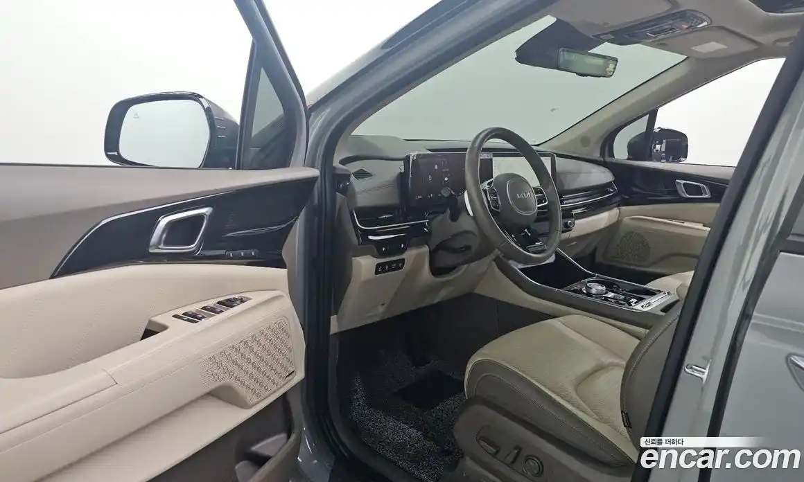 Kia Canival 2024 3.5 гидро в Москве № 1399583, фото 13