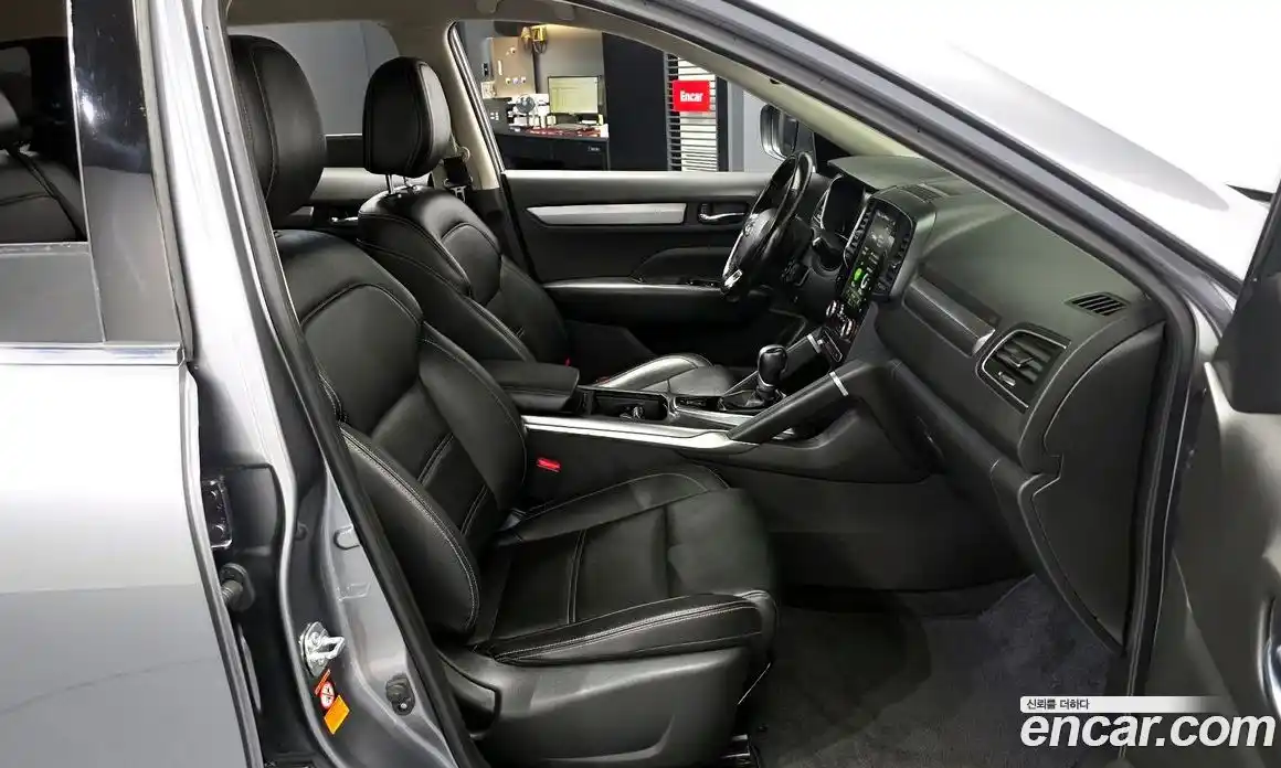 Renault QM6 2018 2.0 гидро в Москве № 1402462, фото 17