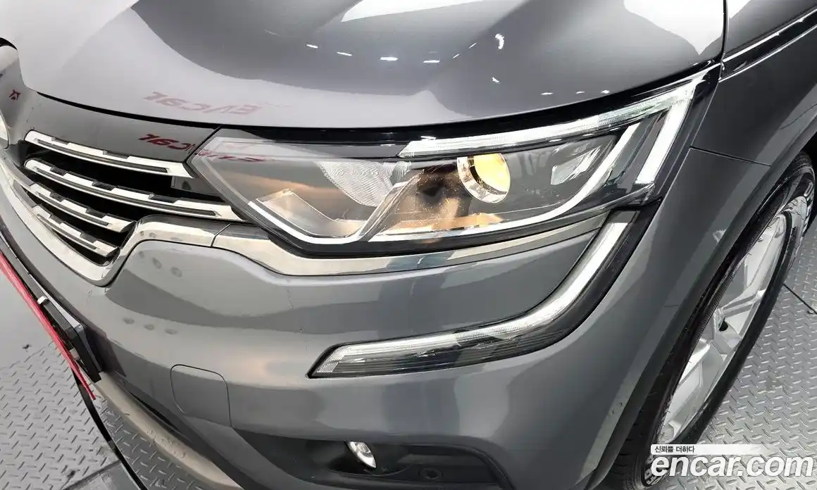 Renault QM6 2018 2.0 гидро в Москве № 1402462, фото 8