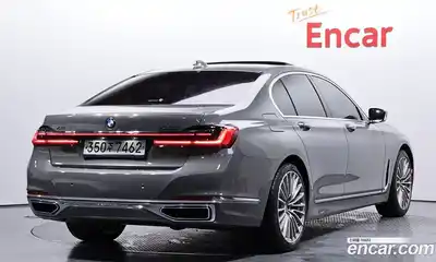 BMW 7-Series, 2020