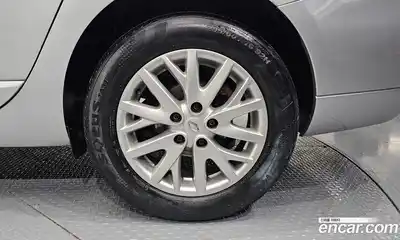 Renault SM3 2014 1.6 гидро в Москве № 1402755, миниатюра 7