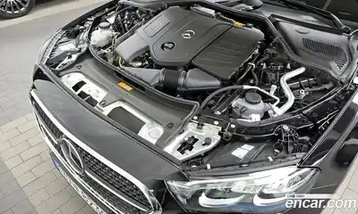 Mercedes-Benz E-Class 2026 2.0 гидро в Москве № 1402873, миниатюра 6