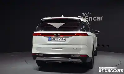 Kia Canival 2022 2.2 гидро в Москве № 1418364, миниатюра 4